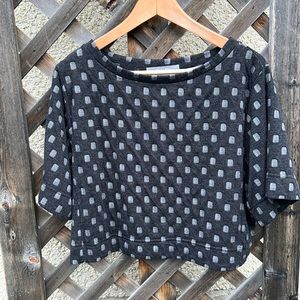 Coin 1804 VGUC grey crop sweatshirt, wider short sleeves